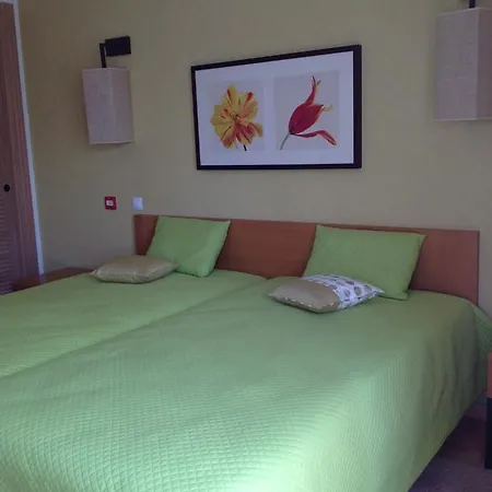公寓 Casa De Ferias Vila Sol 奎特里拉