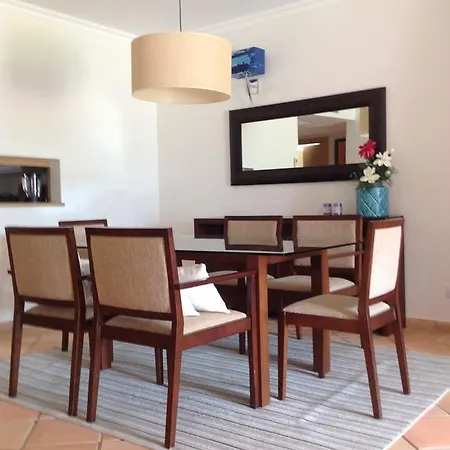 Casa De Ferias Vila Sol 奎特里拉
