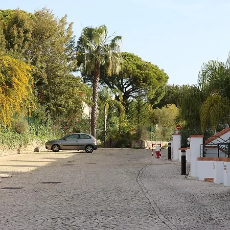 Casa De Ferias Vila Sol * 奎特里拉